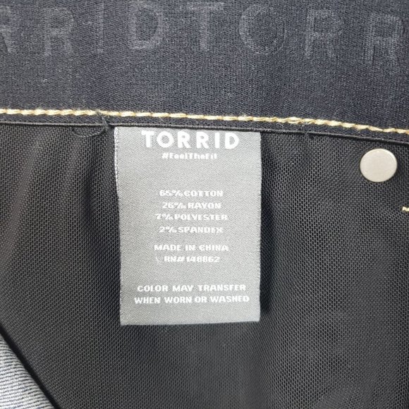 Torrid Bombshell‎ Skinny Jeans Womens Pluss 22 High Rise Destructed - Picture 11 of 12